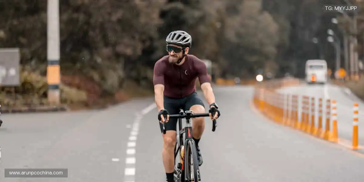 🏀 巅峰之战，不容错过！全球赛事同步直播，零时差感受速度与激情！